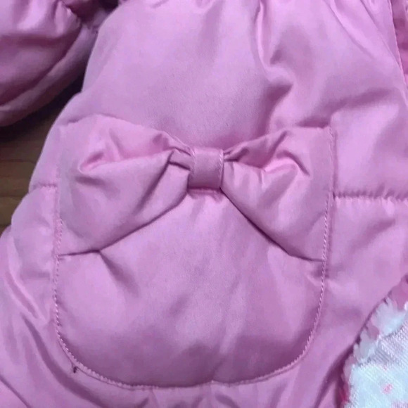 Toddler girl pink puffer jacket, size 18 months - Picture 7 of 10